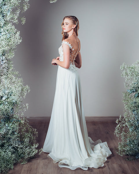 Wedding Dress: Alice