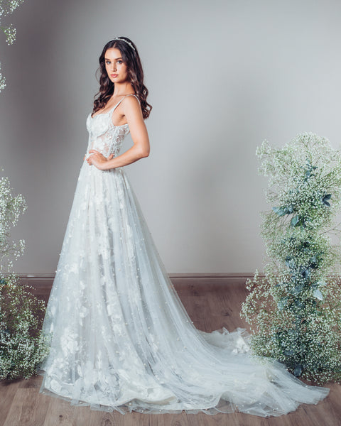 Wedding Dress: Cassia