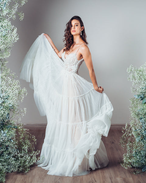 Wedding Dress: Juliette