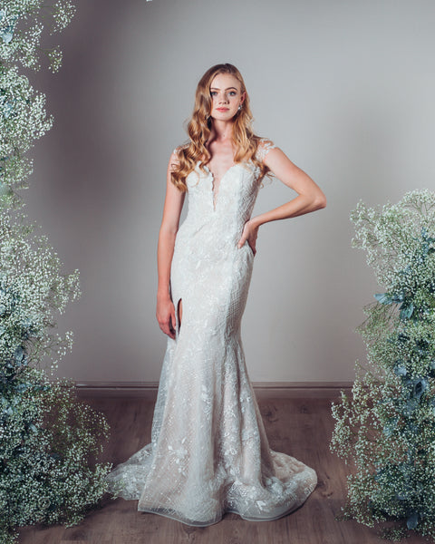 Wedding Dress: Nadine