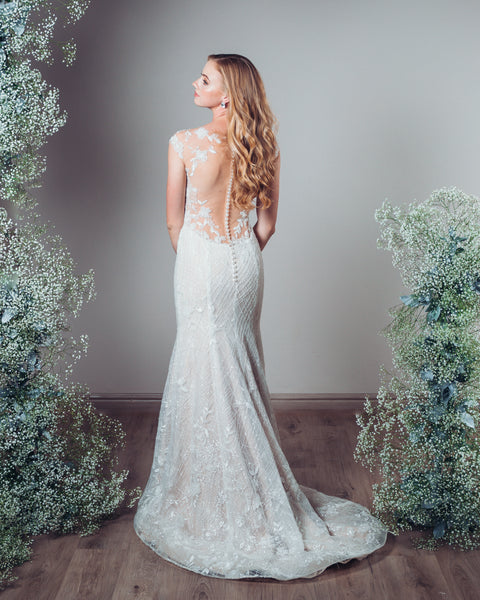 Wedding Dress: Nadine