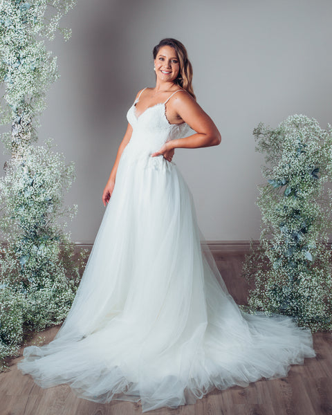 Wedding Dress: Quinn