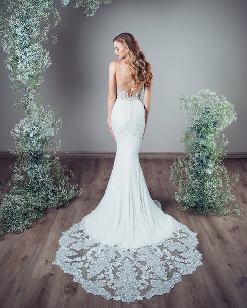 Wedding Dress; Roxanne