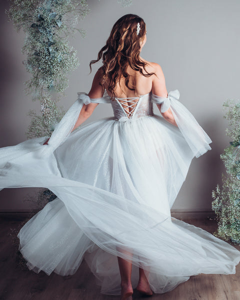 Wedding Dress: Melissa