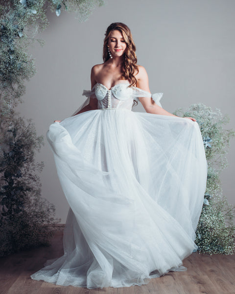 Wedding Dress: Melissa
